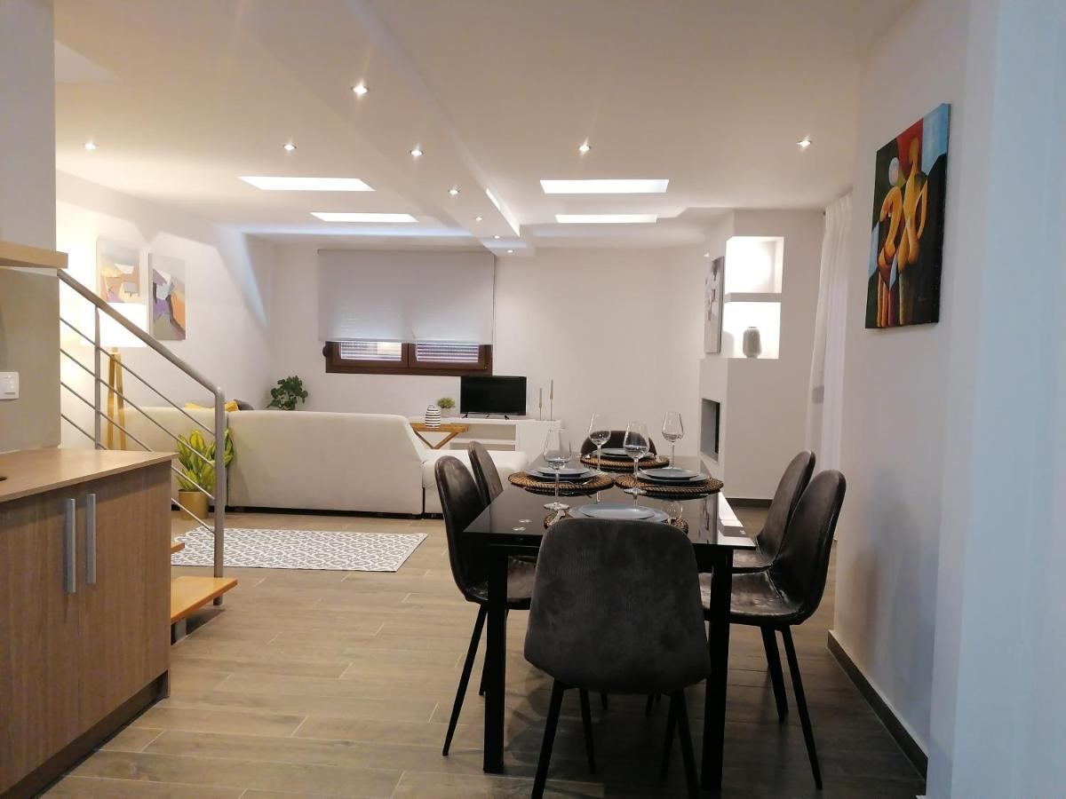 Luxury Sea View Apartment Agía Triás Luaran gambar