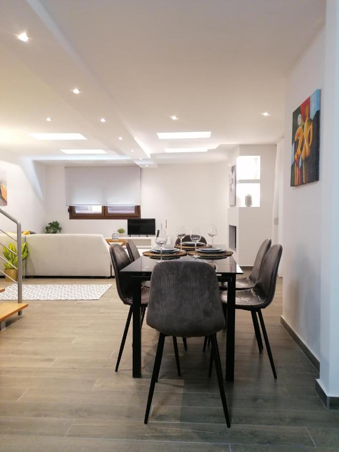 Luxury Sea View Apartment Agía Triás Luaran gambar